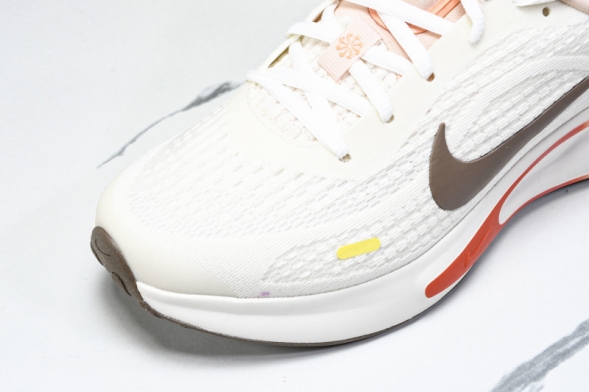 Nike Journey Run IB4663-121 