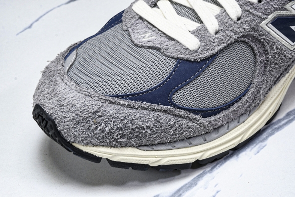 New Balance 2002R M2002REL 