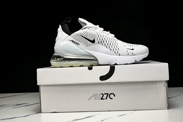 Nike Air Max 270 AH8050 100 