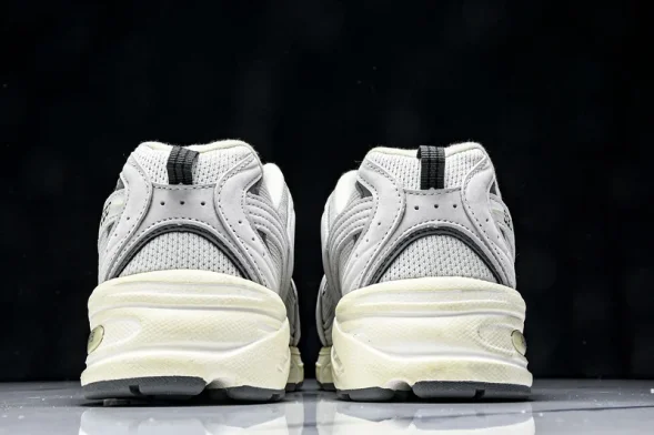 New Balance 530 MR530DG 