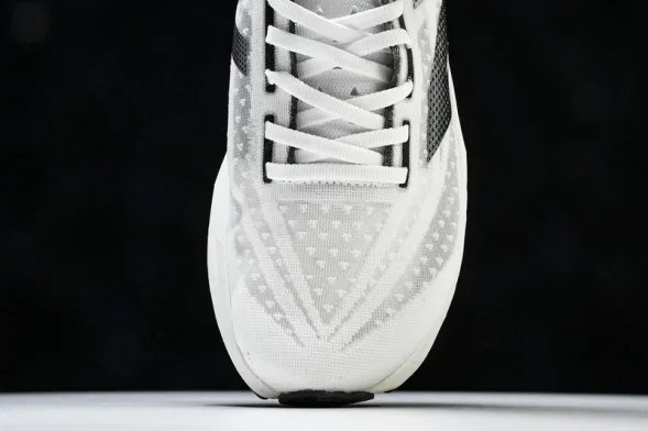 New Balance FuelCell Rebel V4 MRCELK4  