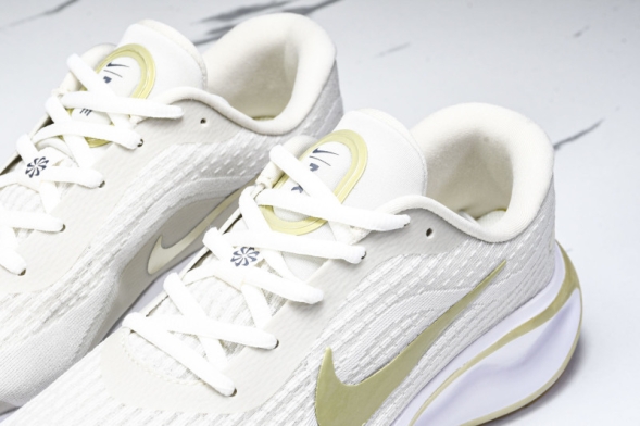 Nike Journey Run FNO228 003 