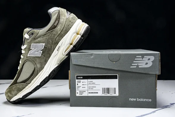 New Balance 2002R M2002RHN 