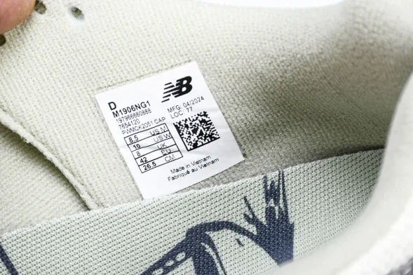 New Balance 1906 M1906NG1 