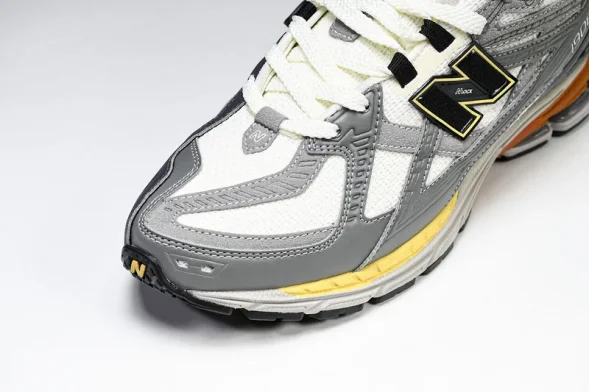 New Balance 1906 M1906NG1 