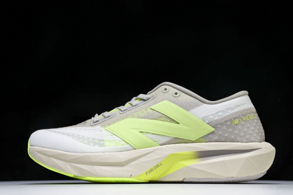 New Balance FuelCell Rebel V4 MFCXLUM 