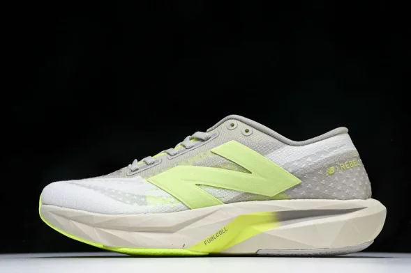 New Balance FuelCell Rebel V4 MFCXLUM 