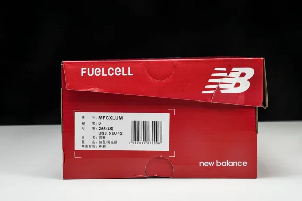 New Balance FuelCell Rebel V4 MFCXLUM 