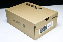 Mizuno Astro Plus D1GH240110