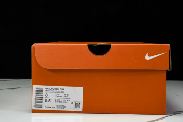 Nike Journey Run FN0228-700 