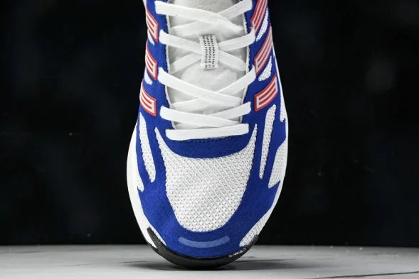 Adidas Adizero Aruku 