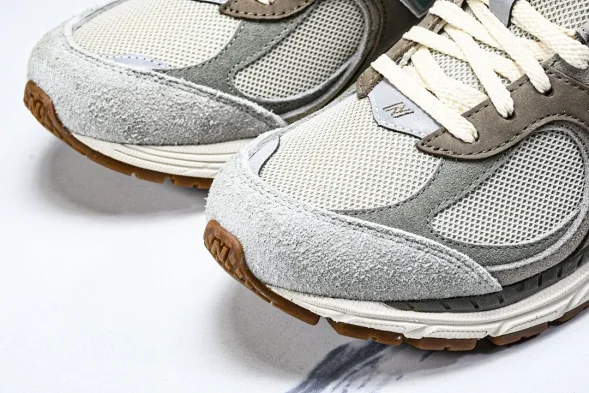 New Balance 2002R M2002RAM 