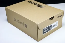 Mizuno Astro Plus D1GH240102