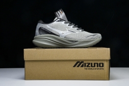 Mizuno Astro Plus D1GH240102