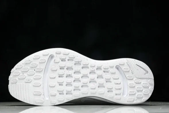 Nike Journey Run FJ7765 102 