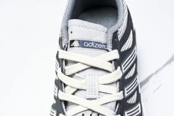 Adidas Adizero Aruku 