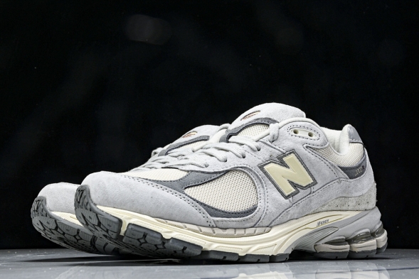 New Balance 2002R M2002RLN 