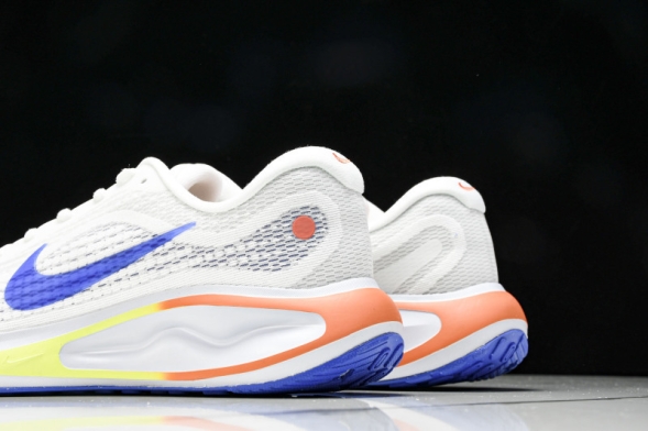 Nike Journey Run HJ9290-085 