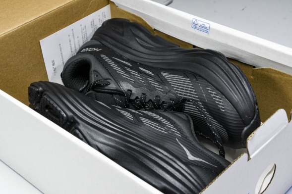 HOKA Bondi 8 1155391 BBLC 