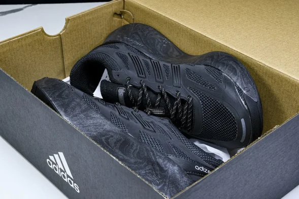 Adidas Adizero Aruku 