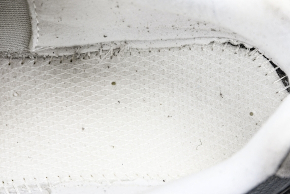 New Balance 2002R M2002RDM 