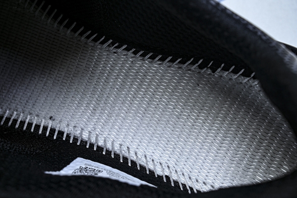 Nike Air Max Phoenix FZ5307-103 