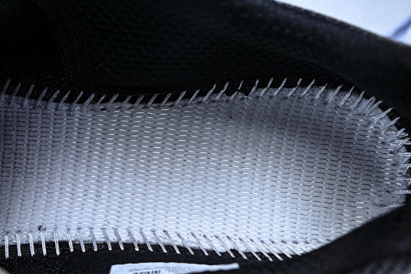 Nike Air Max Phoenix FZ5307-103 