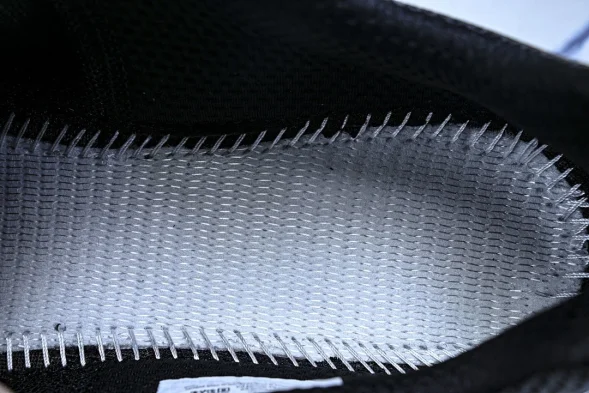 Nike Air Max Phoenix FZ5307-103 