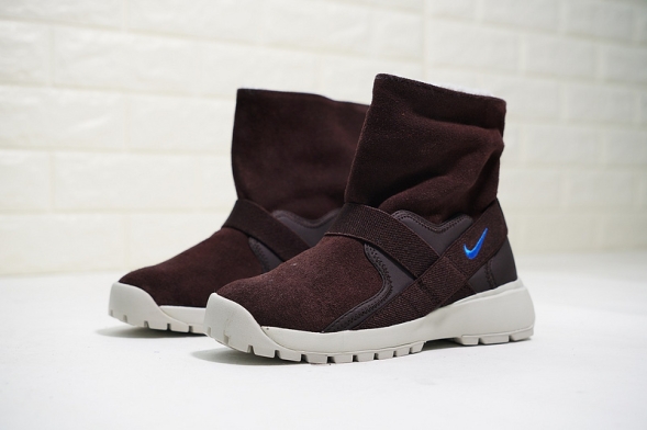 Nike Wmns Golkana Boot 962513-600 