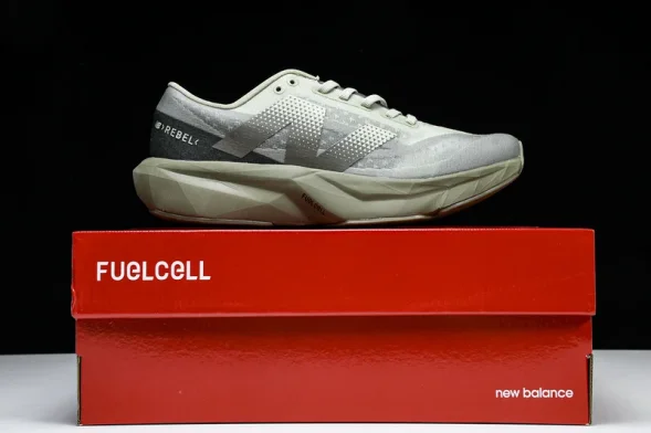New Balance FuelCell Rebel V4 MFCXLF4 