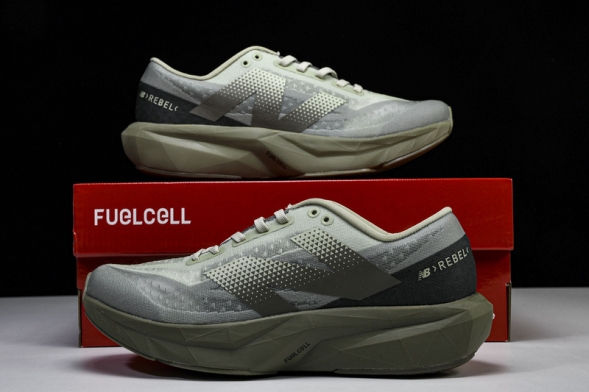 New Balance FuelCell Rebel V4 MFCXLF4 