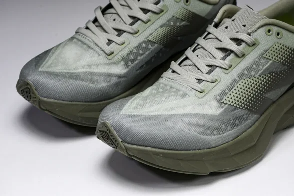 New Balance FuelCell Rebel V4 MFCXLF4 