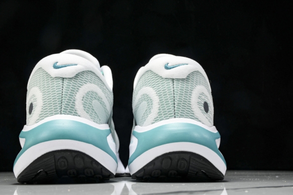 Nike Journey Run FNO228 105 