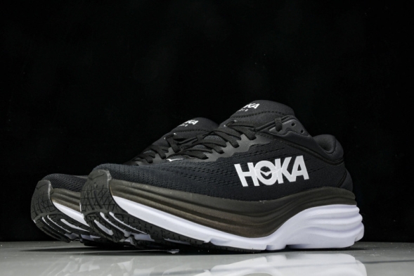 HOKA Bondi 8 1123202 BWHT 