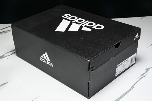 Adidas Adizero Aruku 