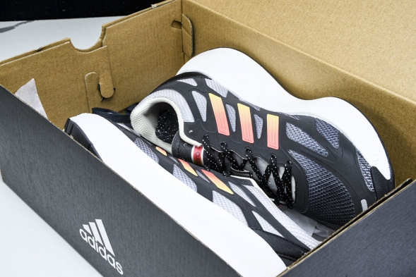 Adidas Adizero Aruku 