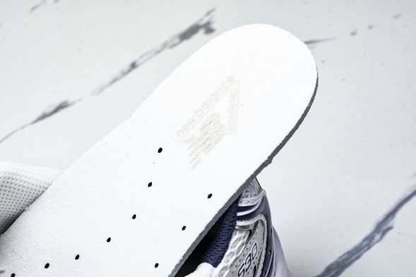 New Balance 530 MR530BA 