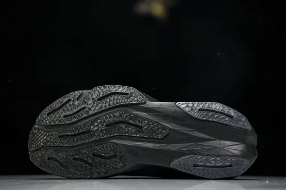 New Balance FuelCell Rebel V4 MFCXLB4  