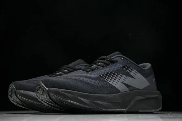 New Balance FuelCell Rebel V4 MFCXLB4  