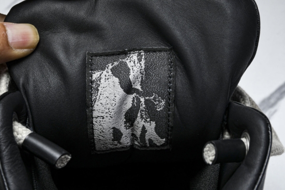 Rick Owens jumbo Lace Padded Low Sneaks RU02C7893 LLPW2 