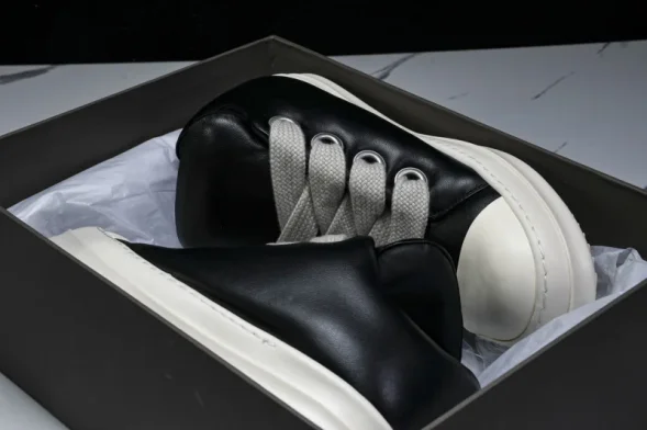 Rick Owens jumbo Lace Padded Low Sneaks RU02C7893 LLPW2 