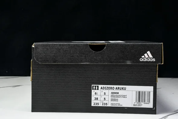 Adidas Adizero Aruku 