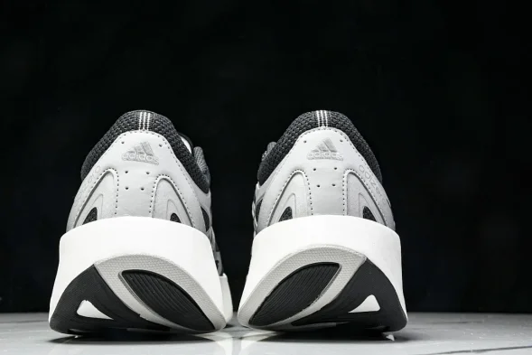 Adidas Adizero Aruku 