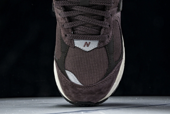 New Balance 2002R M2002RCD 