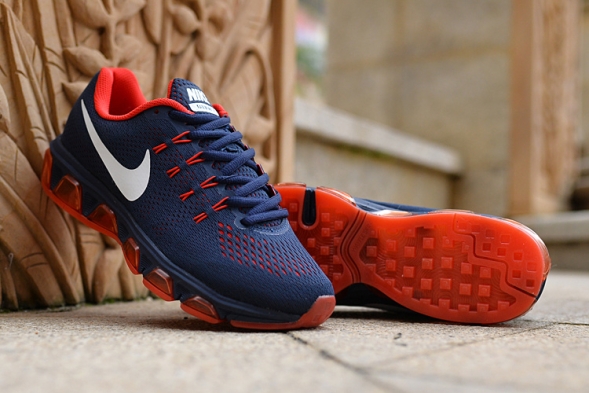 Nike TAILWIND   