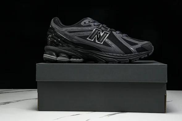 New Balance 1906 M1906RLB  