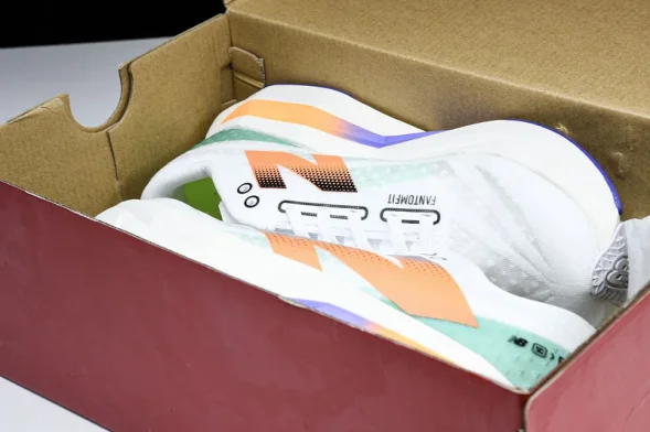 New Balance FuelCell Rebel V4 MFCPZSX 