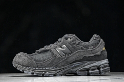New Balance 2002R M2002RDB