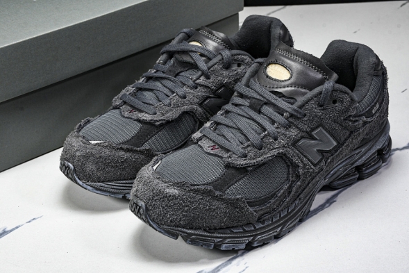 New Balance 2002R M2002RDB 