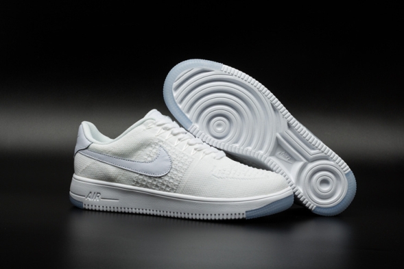 NIKE AIR FORCE 1 ULTRA FLYKNIT 